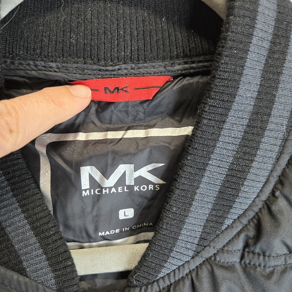 Michael Kors Travel Engineered Black Puffer Coat Jacket Mens size Large - Picture 5 of 15